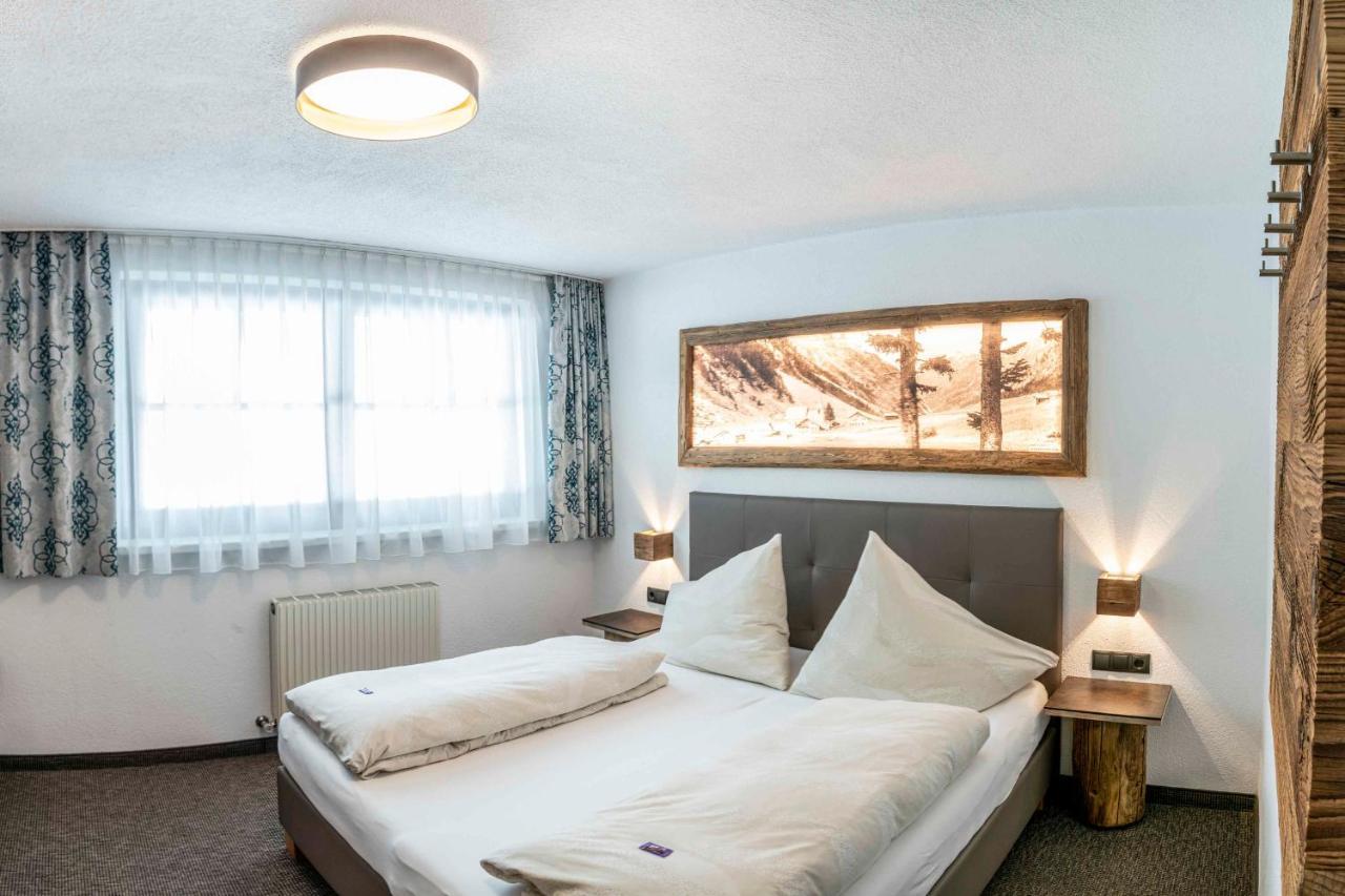 Almhof-Reithof Pitztal Hotel ซังคท์เลออนฮาร์ด อิม พิทซ์ทัล ภายนอก รูปภาพ