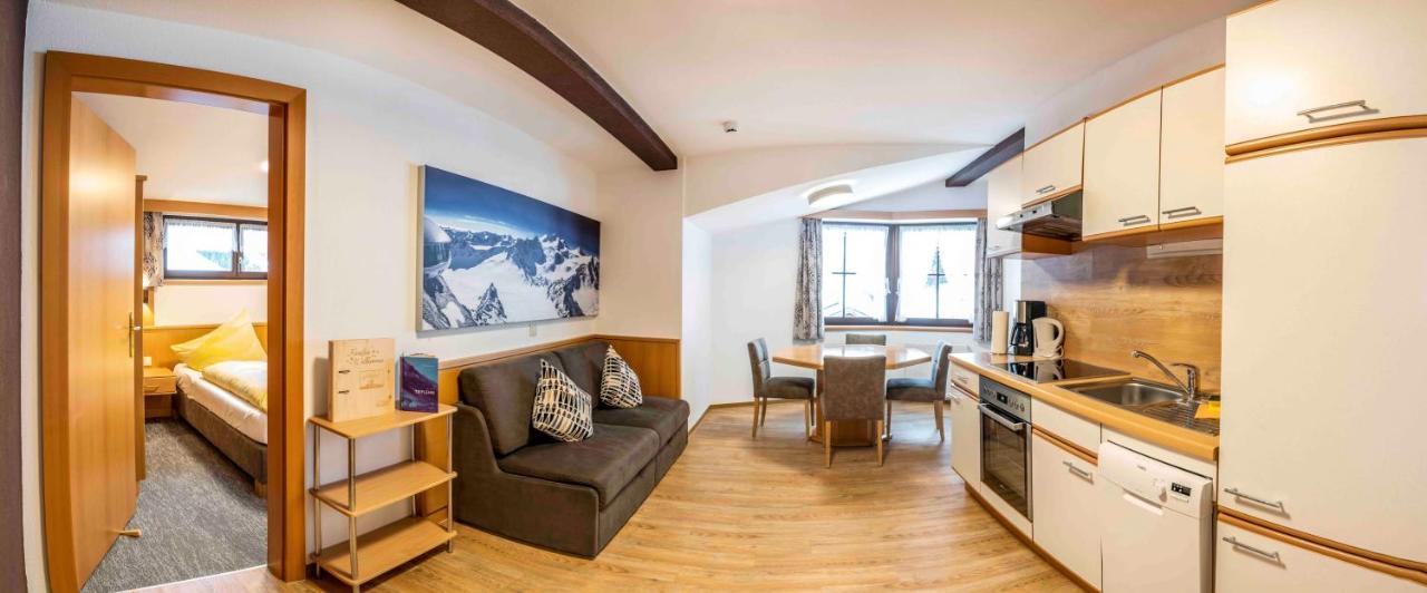 Almhof-Reithof Pitztal Hotel ซังคท์เลออนฮาร์ด อิม พิทซ์ทัล ภายนอก รูปภาพ