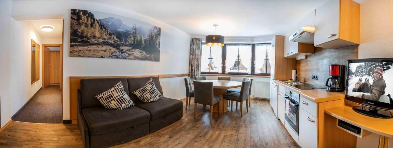 Almhof-Reithof Pitztal Hotel ซังคท์เลออนฮาร์ด อิม พิทซ์ทัล ภายนอก รูปภาพ