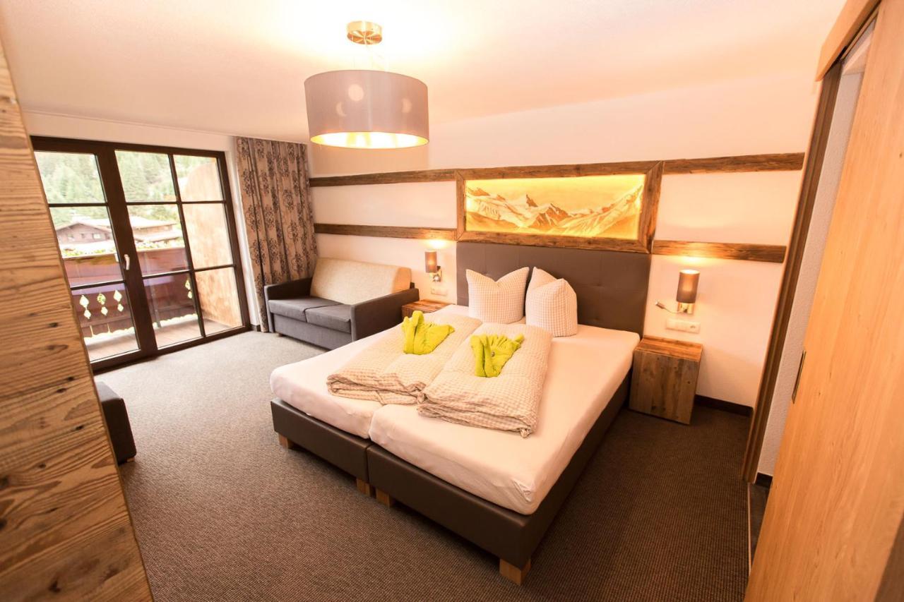 Almhof-Reithof Pitztal Hotel ซังคท์เลออนฮาร์ด อิม พิทซ์ทัล ภายนอก รูปภาพ