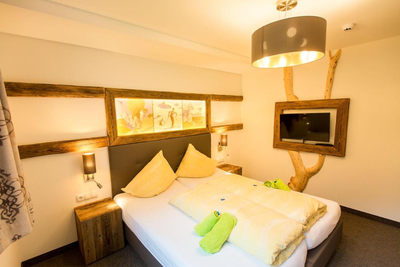 Almhof-Reithof Pitztal Hotel ซังคท์เลออนฮาร์ด อิม พิทซ์ทัล ภายนอก รูปภาพ