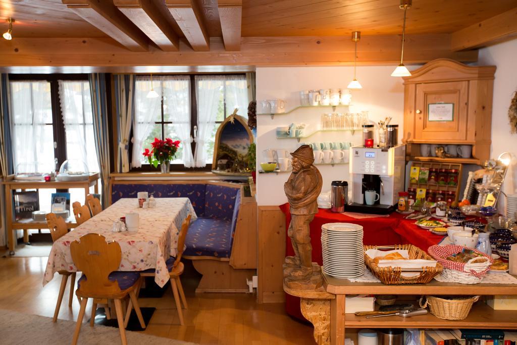 Almhof-Reithof Pitztal Hotel ซังคท์เลออนฮาร์ด อิม พิทซ์ทัล ภายนอก รูปภาพ