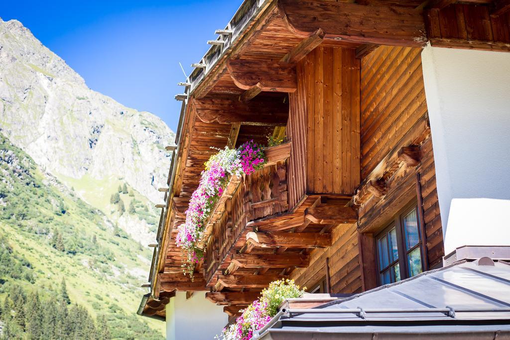Almhof-Reithof Pitztal Hotel ซังคท์เลออนฮาร์ด อิม พิทซ์ทัล ภายนอก รูปภาพ
