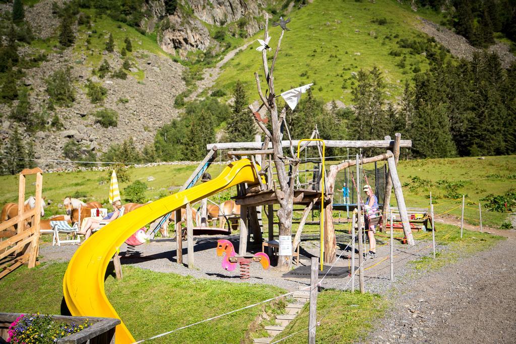 Almhof-Reithof Pitztal Hotel ซังคท์เลออนฮาร์ด อิม พิทซ์ทัล ภายนอก รูปภาพ